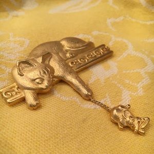 Vintage Goldtone JJ Jonette Cat Brooch